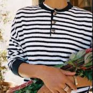 Ciao Lucia - Navy Stripe Pullover